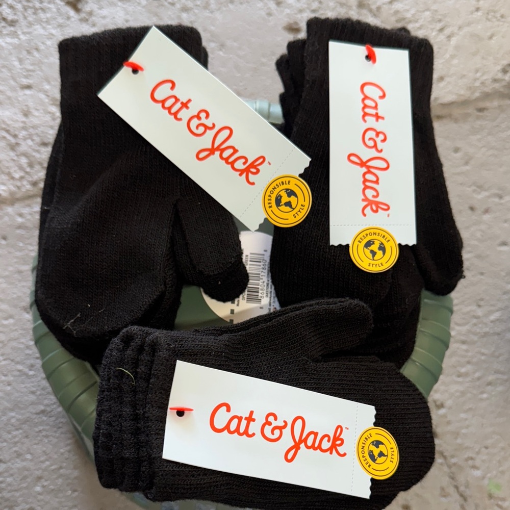NWT 3 packs 3 in each pack Cat & Jack Black Cat Mittens